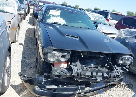 2017 Dodge Challenger R/T из США, поврежденный, VIN 2C3CDZBT8HH606039